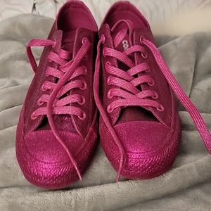Glitter converse